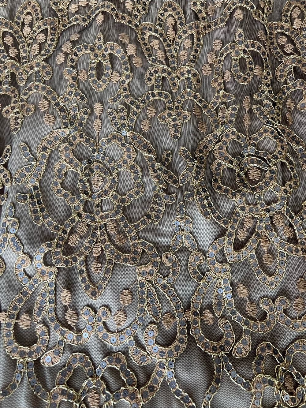 Tadashi Shoji Women's Natural Sequin Lace Body-Con Cocktail Dress | 6 - Picture 11 of 12